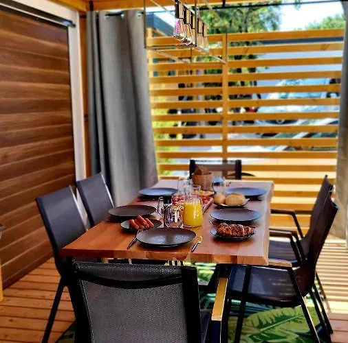 Submariner Biograd -